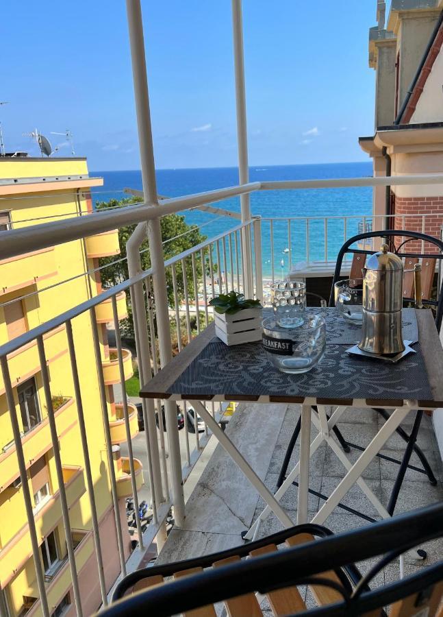 Don Pedro Beach House Savona Exterior foto