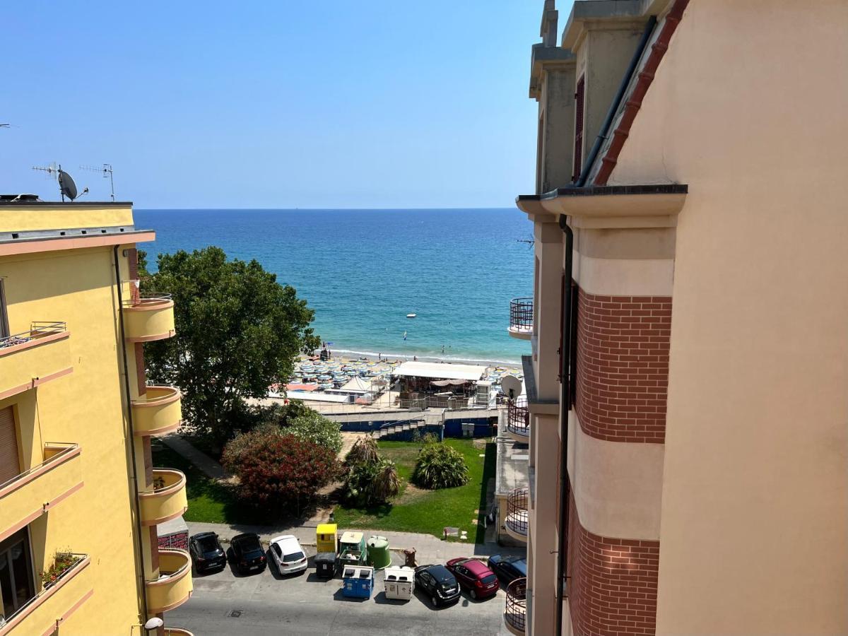 Don Pedro Beach House Savona Exterior foto